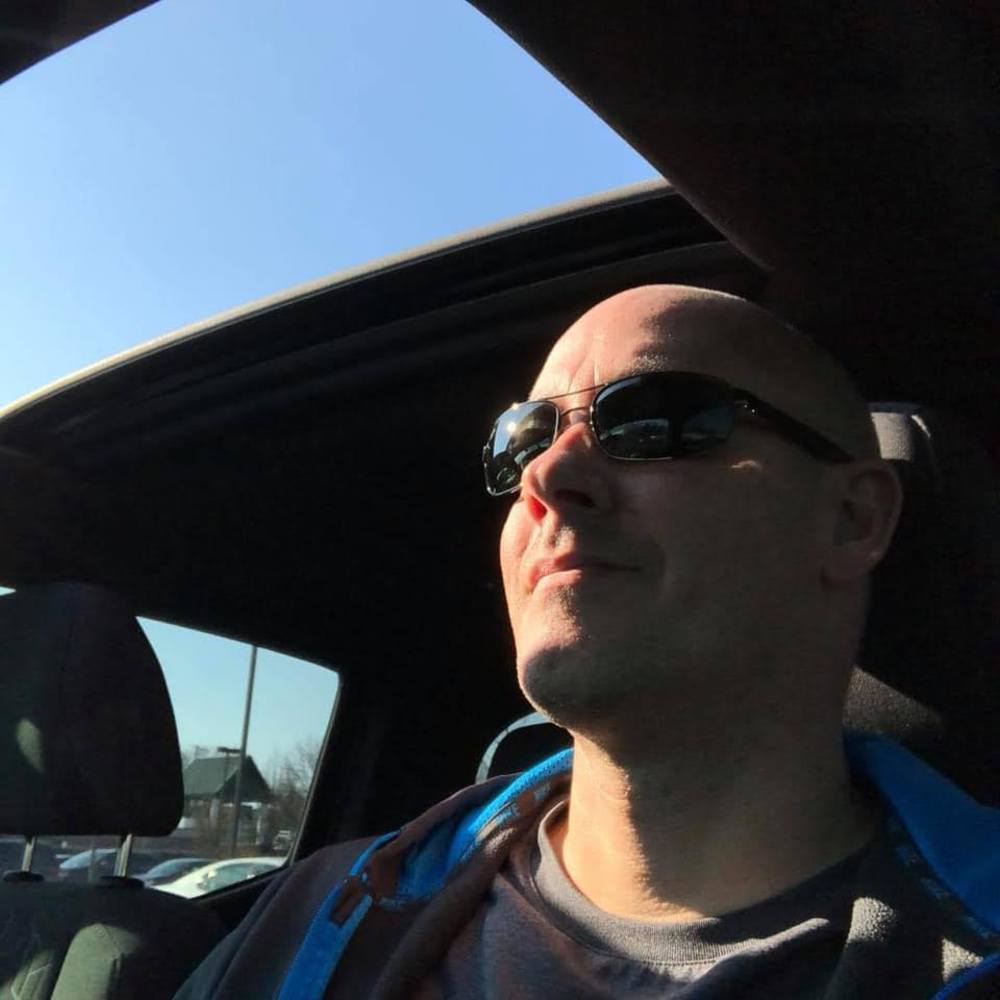 Meet your Posher, Wallace